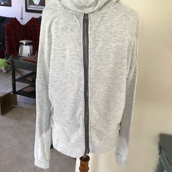 Size M Tek Gear sweatshirt - Picture 4 of 6